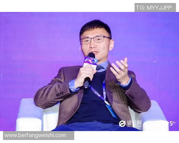 探寻黄伟的英雄联盟之路与心路历程的深度对话实时新闻 探寻黄伟的英雄联盟之路与心路历程的深度对话实时新闻